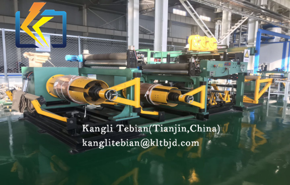 Foil winding machine